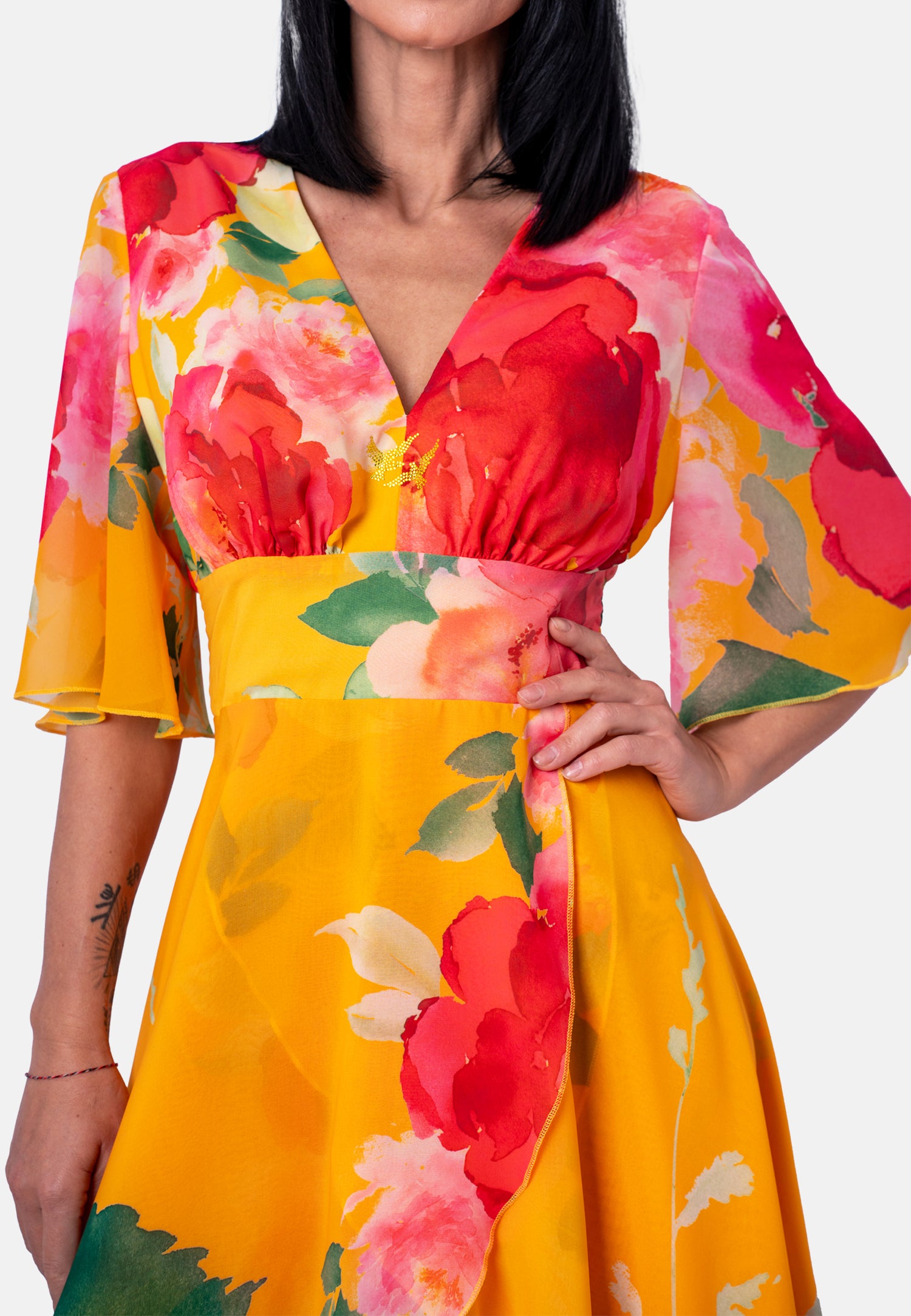 Langes mit Blumenprint und Volants in Gelb