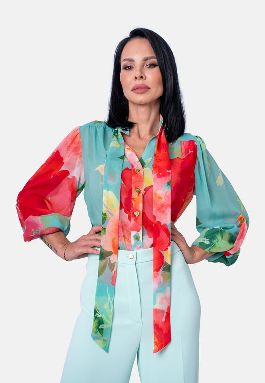 Bluse mit Blumenprint und Bindeelementen in Mint und Rot | Jardin by Birds of Love