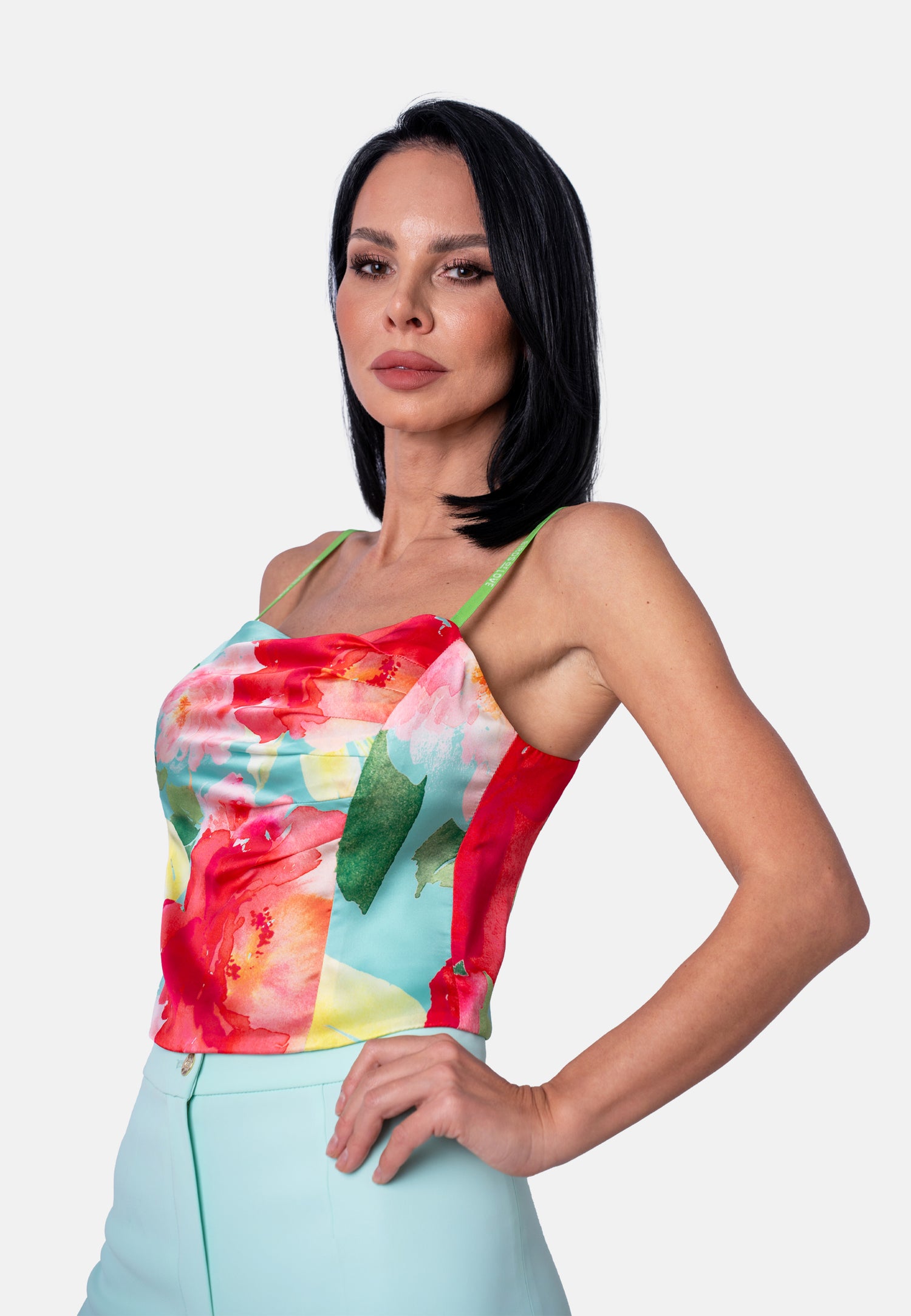 Floraler Sommertop mit Spaghettiträgern Mint  | Jardin by Birds of Love