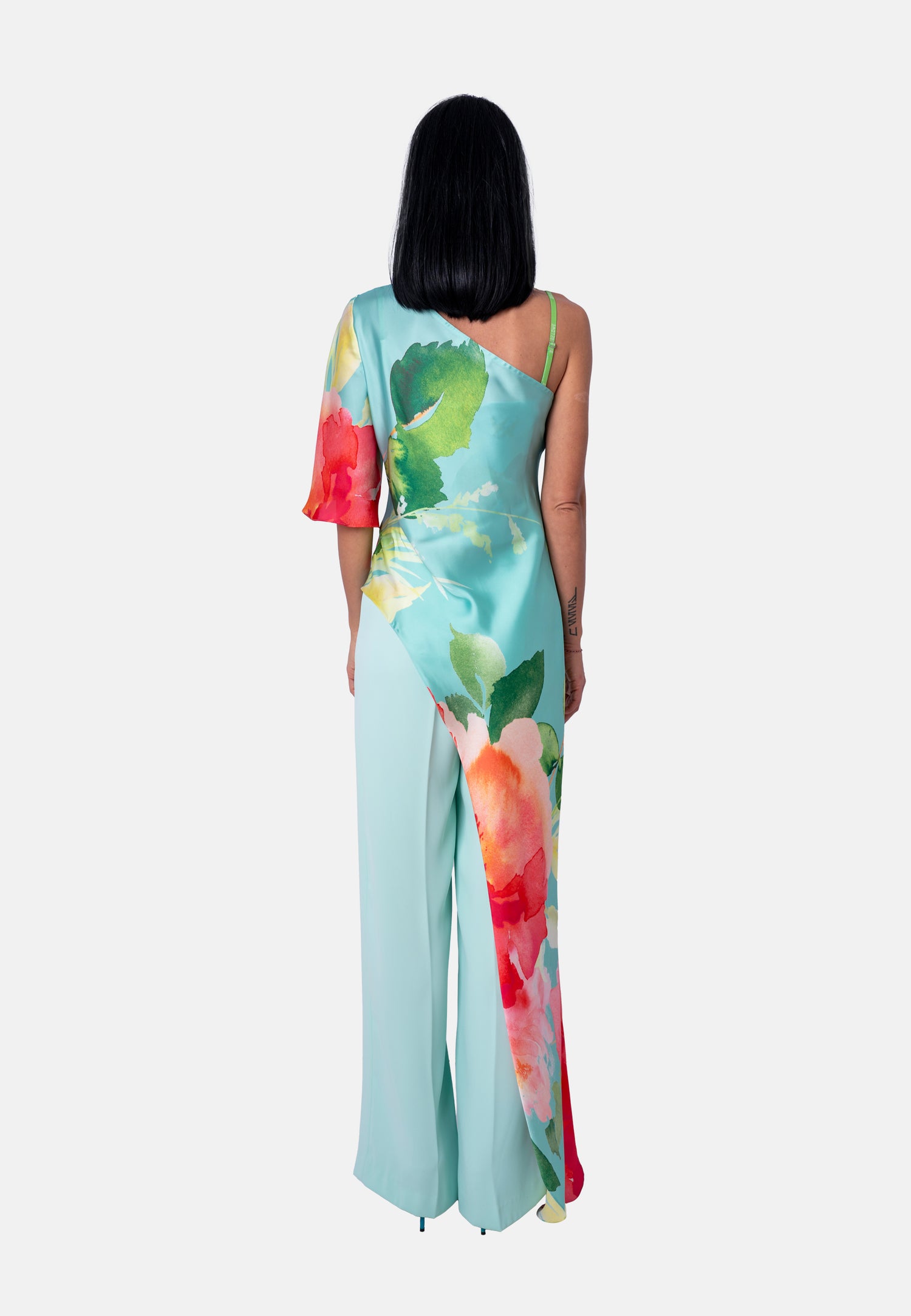 Langer floraler Sommertop mit Spaghettiträgern Mint | Jardin by Birds of Love