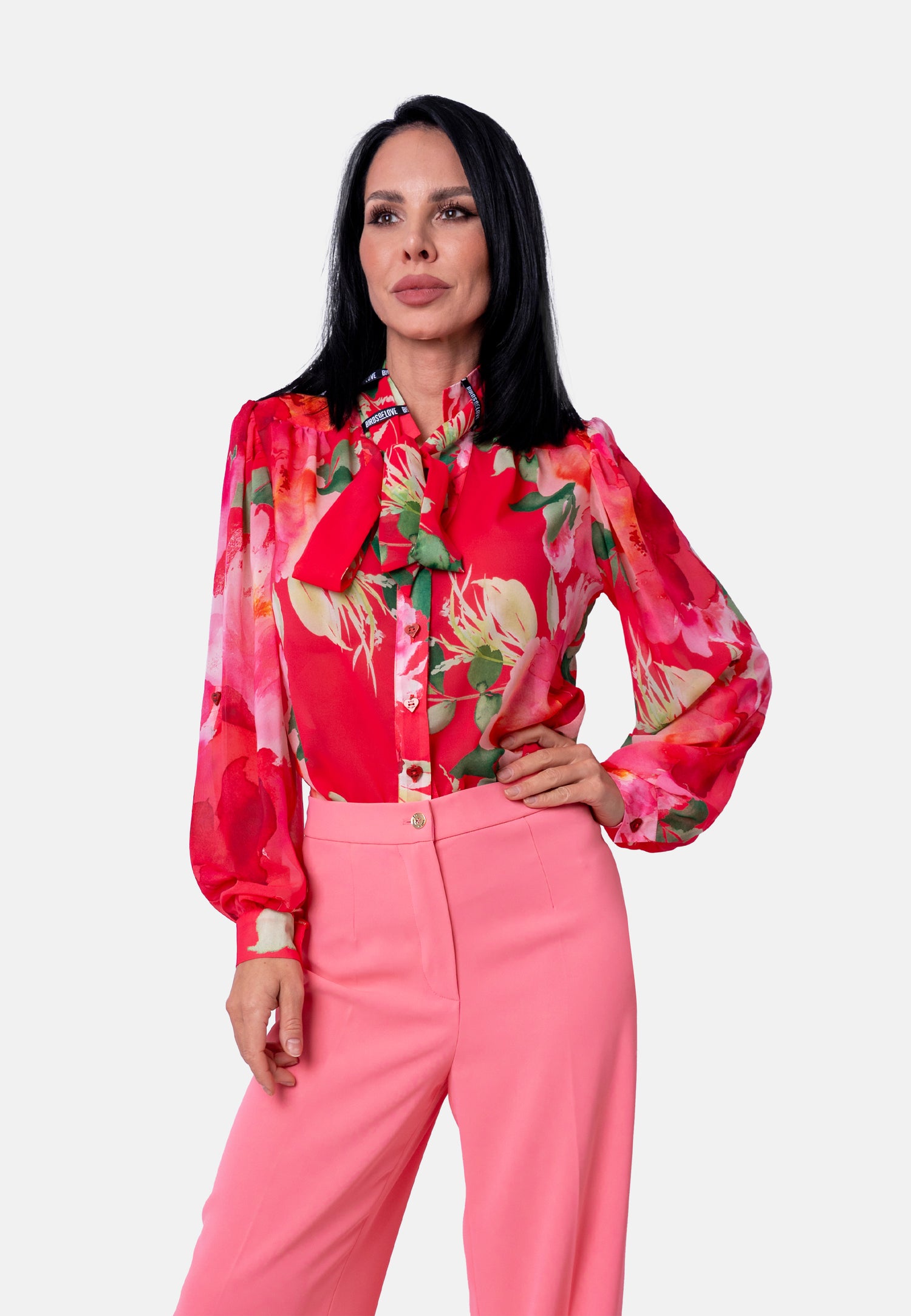 Bluse mit Blumenprint und Bindeschleife in Rot 