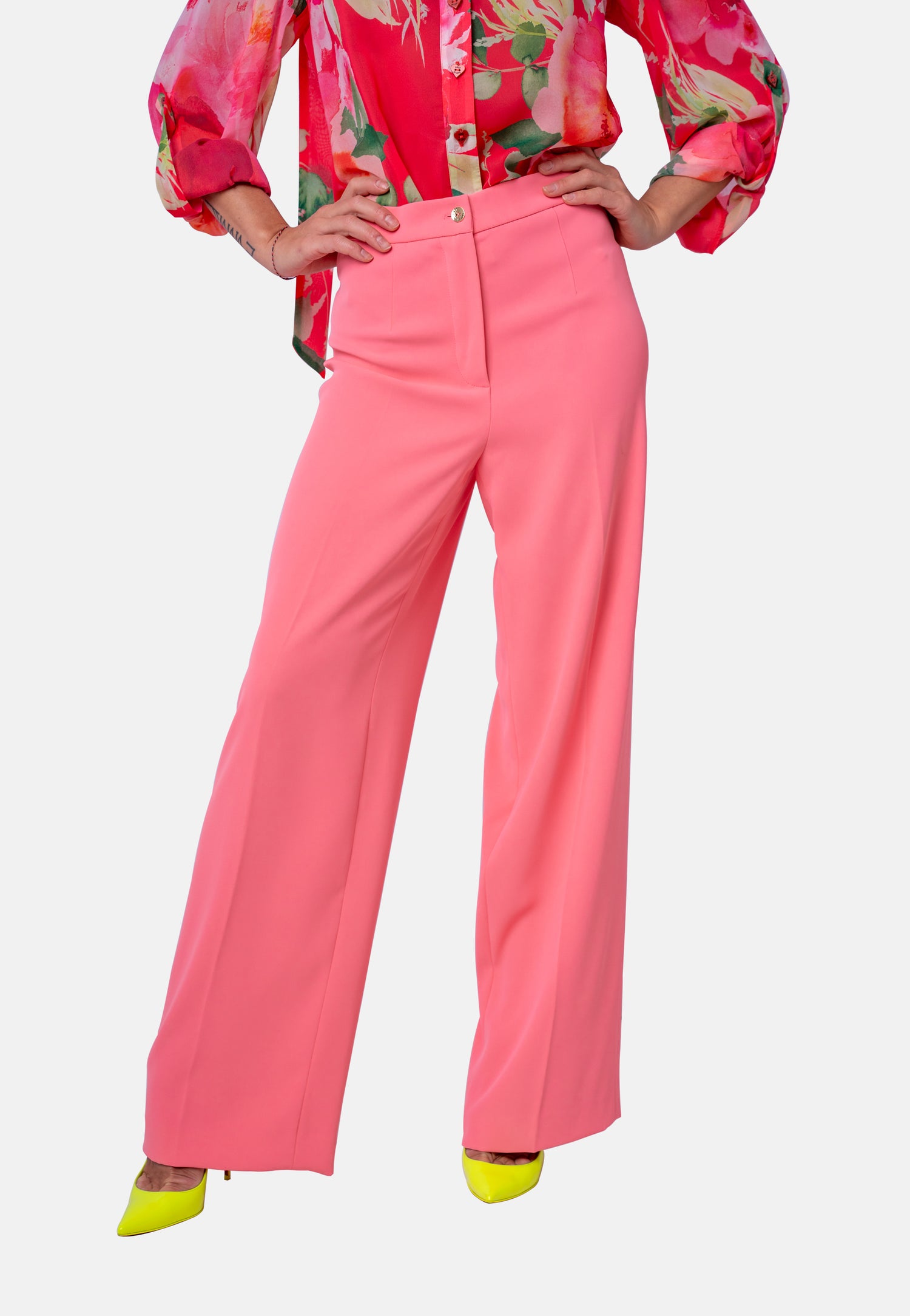 Weite Stoffhose in Coral – Sommerhose für Damen| Jardin by Birds of Love