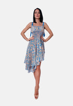 Asymmetrisches Midikleid mit Animalprint und geraffierter Taille in Blau-Beige | Birds of Wild Grace by Birds of Love